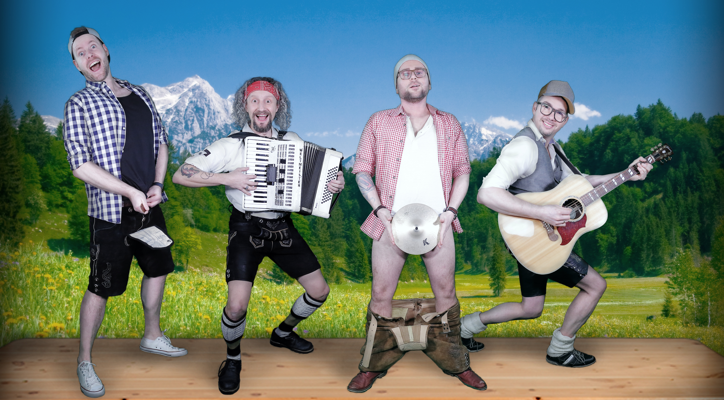 Oktoberfest band: the JOLLY JUMPER